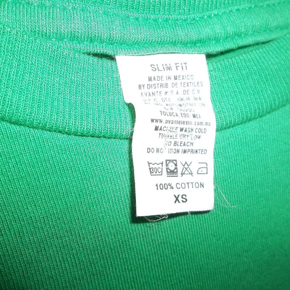 Very Rare Taking Back Sunday womens Concert Tshirt - Picture 2 of 2